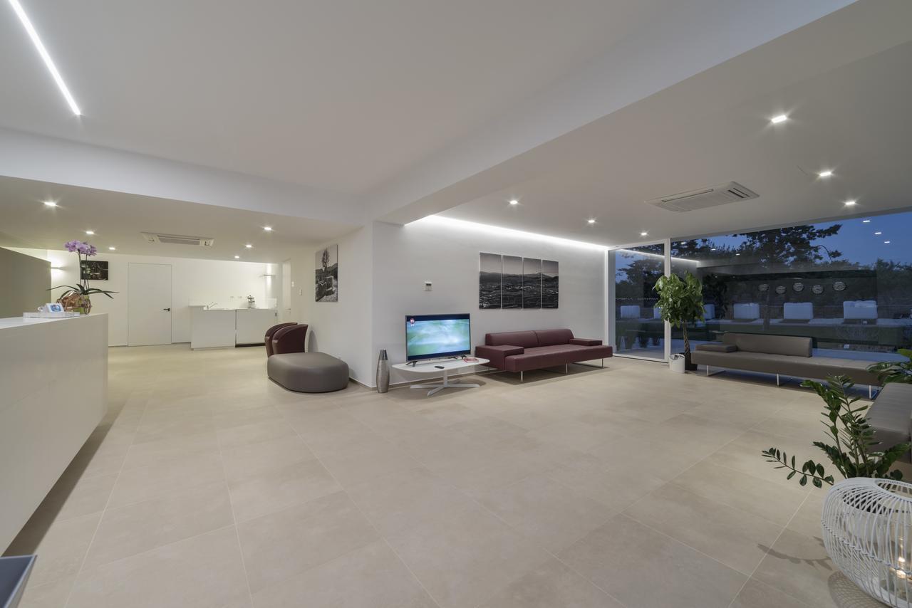 Southeast 3*